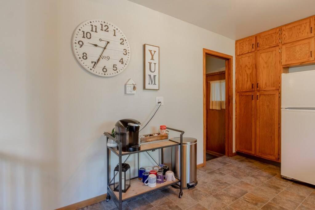 Family Home W/ 2 King, 2 Queen Beds + Game Room 베미지 외부 사진