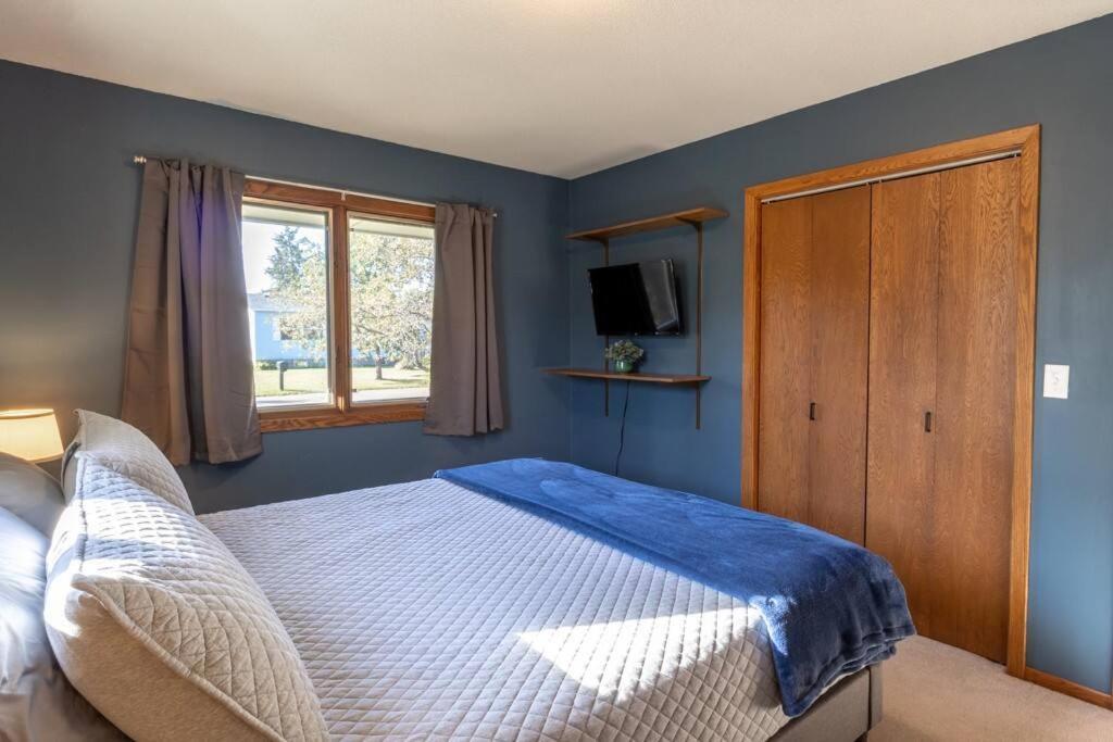 Family Home W/ 2 King, 2 Queen Beds + Game Room 베미지 외부 사진