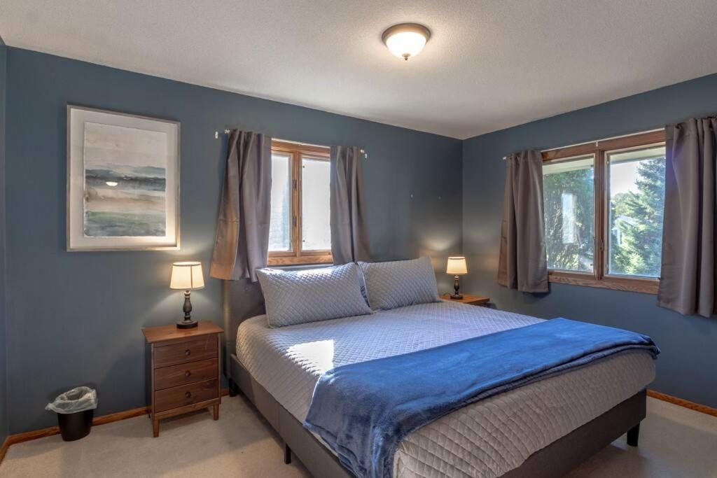 Family Home W/ 2 King, 2 Queen Beds + Game Room 베미지 외부 사진